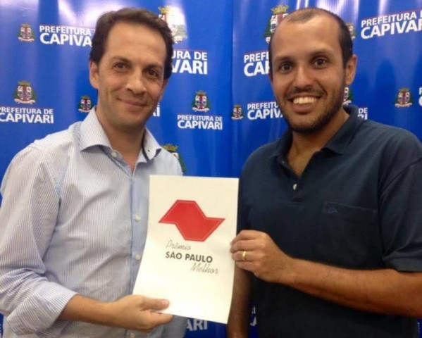 Rodrigo e Vitão Apresentantando a conquista do “Prêmio São Paulo Melhor”