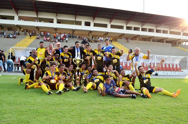 Capivari:Dinhos vence o Primavera na final do Campeonato Amador